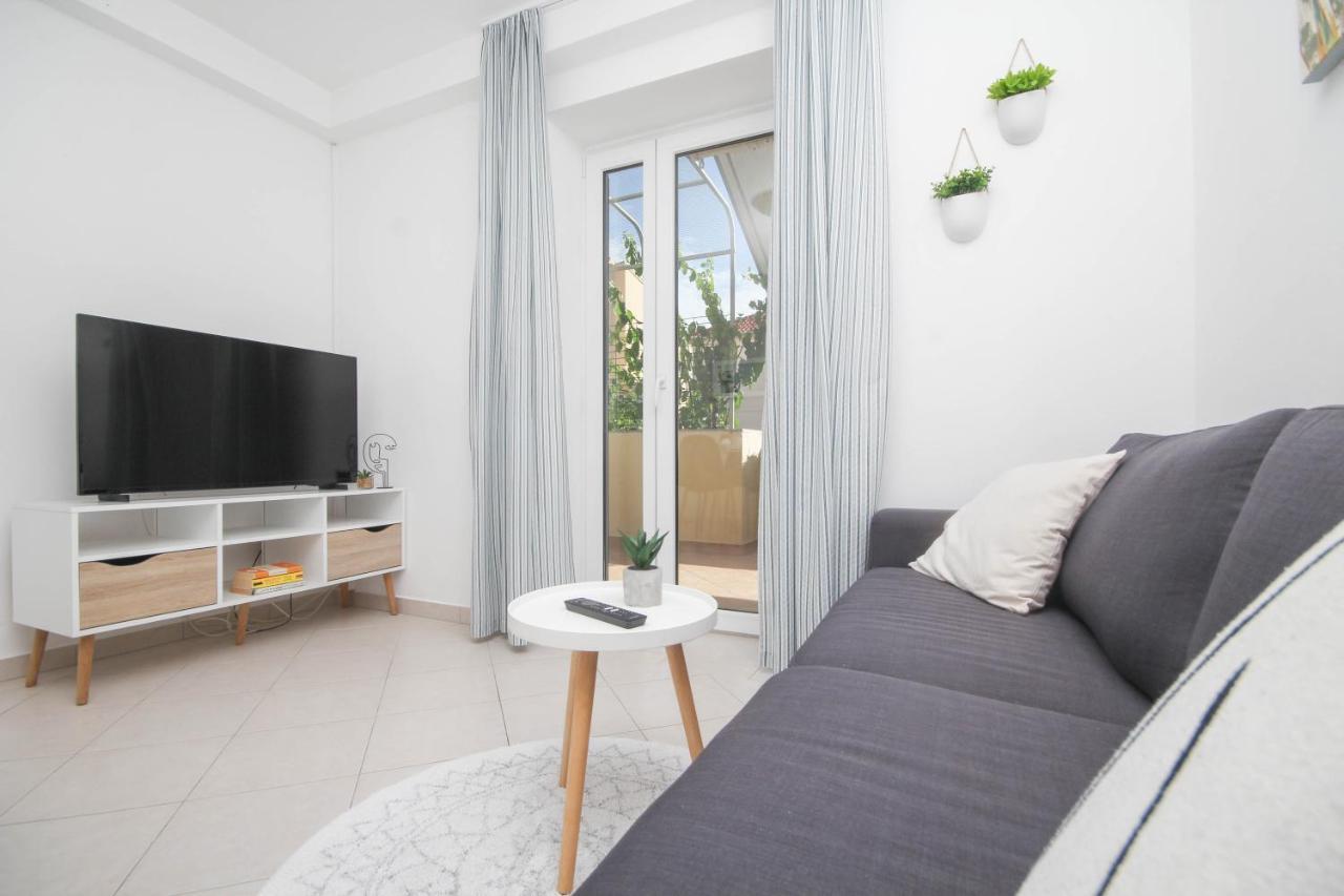 Family Petrov Apartments Vodice Eksteriør billede